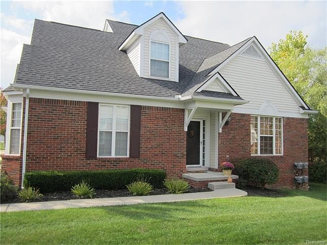 1st image of 41532 Oconnor Ln #1
