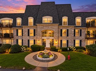 5000 Carriageway Dr APT 116, Rolling Meadows, IL 60008
