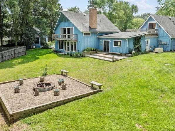 17410 Waterloo Rd, Chelsea, MI 48118