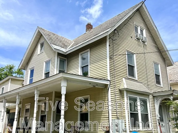 21 Lafayette Pl APT 1, Burlington, VT 05401