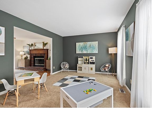 5th image of 9805 Affton View Ct