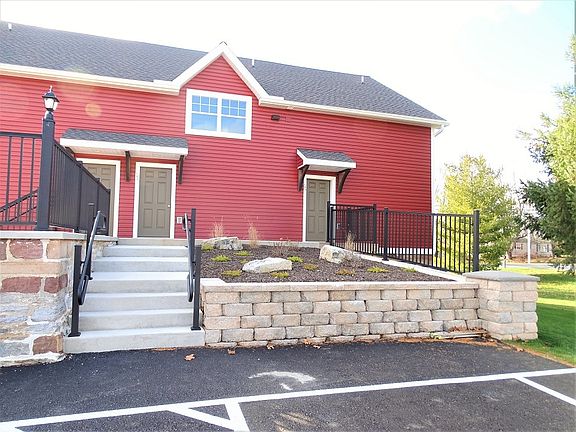 Entrance to Apartment