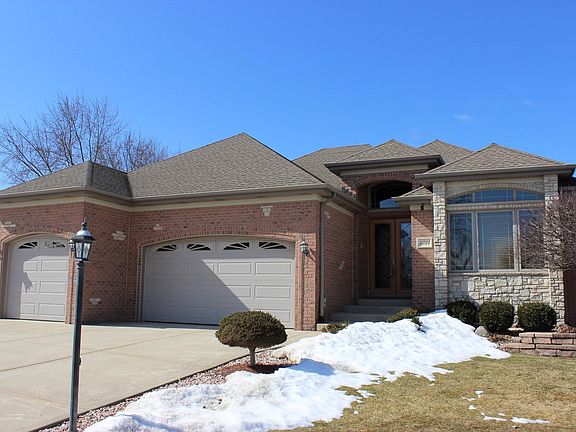 2nd image of 14044 E Laramie Ct