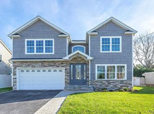 55 Fieldstone Drive, Syosset, NY 11791