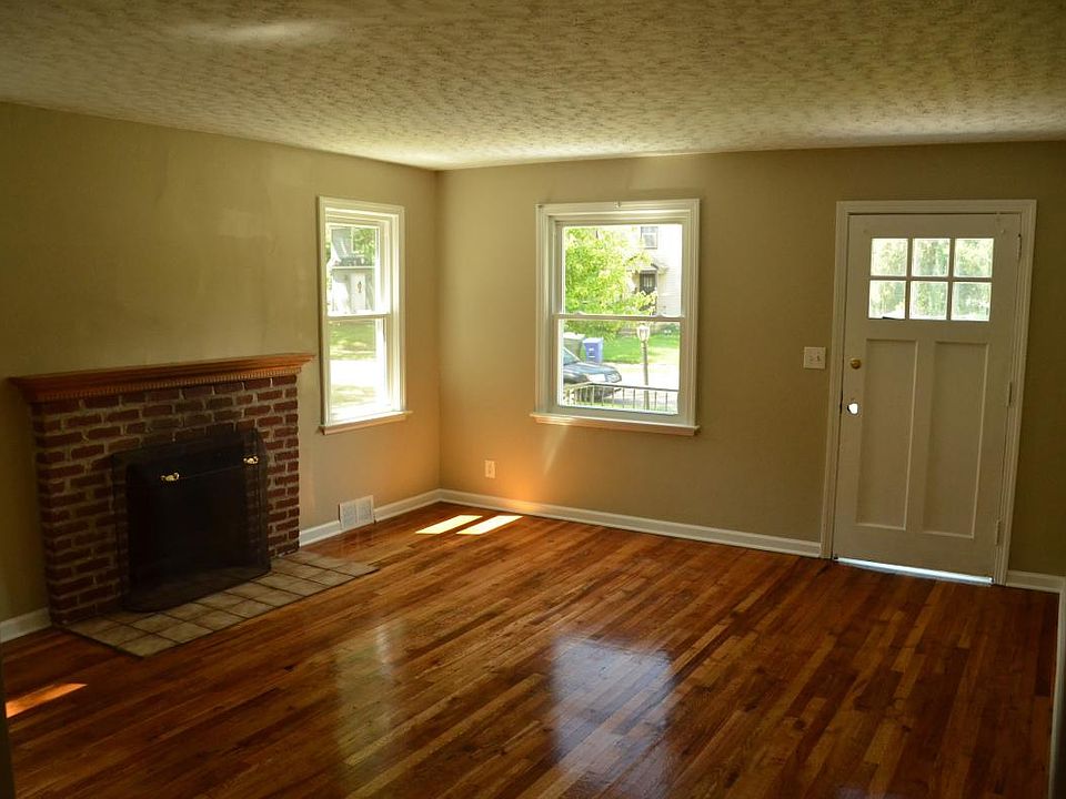 Large Living Room