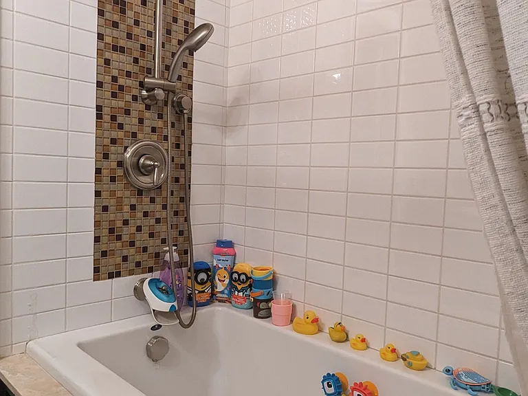 342 Whitmore Ave — Photo 9