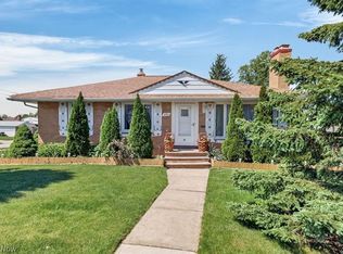 3150 Jeanne Dr, Parma, OH 44134