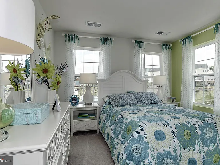 8603 Crooked Tree Ln — Photo 25