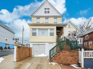 18 Ormond Pl, Staten Island, NY 10305