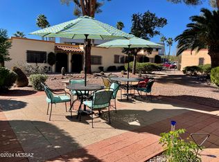 1102 S Calle De La Temporada, Green Valley, AZ 85614