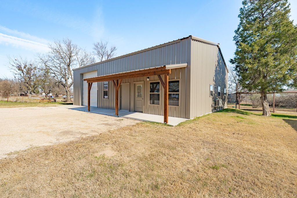 483 Private Road 729, Bluff Dale, TX - View 4