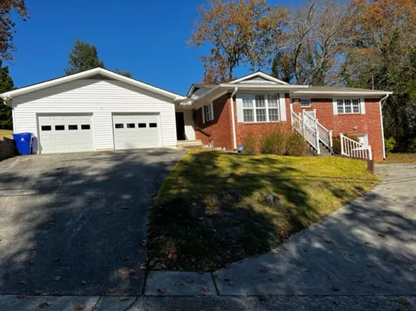 214A Louisiana Ave, Oak Ridge, TN 37830