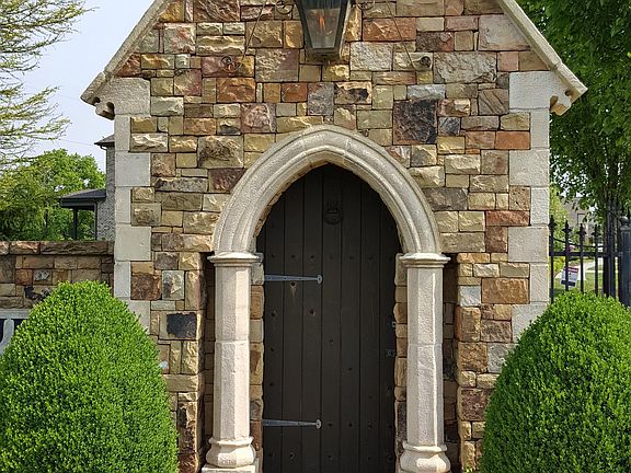 5th image of 2537 Westerham Way