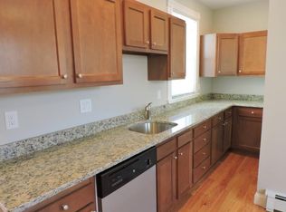 76 Spring St #A, Cambridge, MA 02141