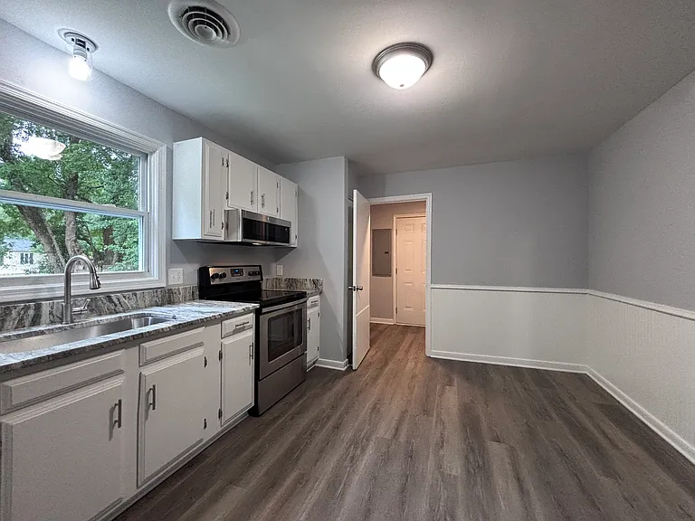 6317 Phobus Dr — Photo 5