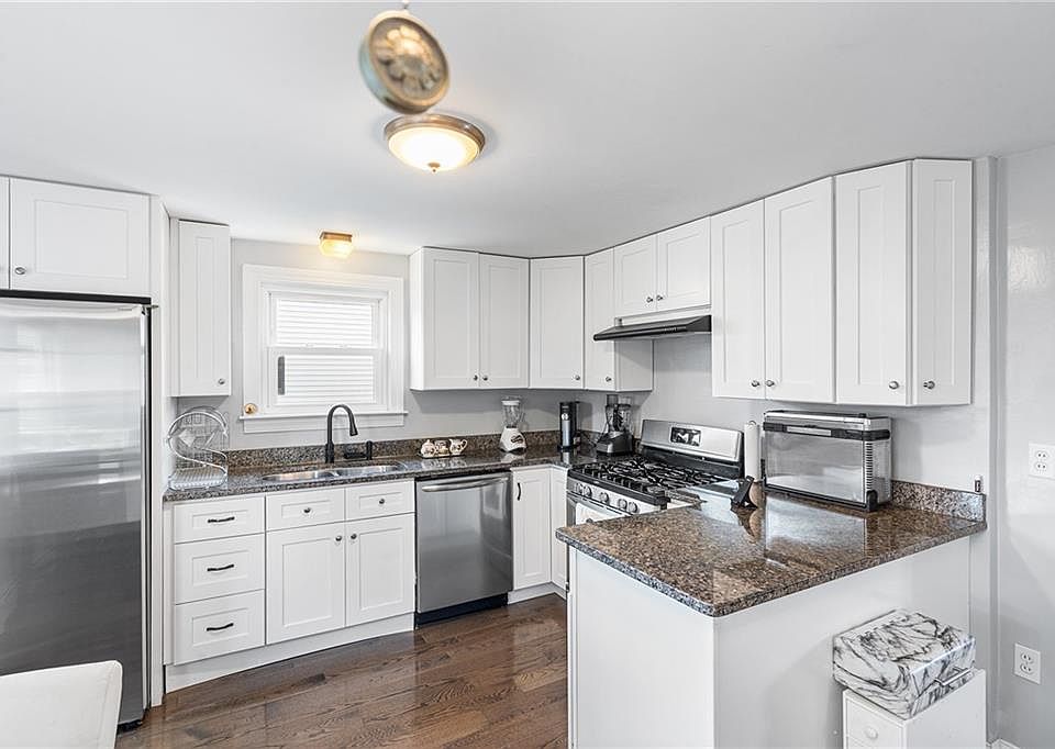 1st image of 76 Baird Ave