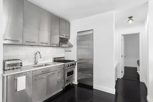 Rented by Compass | media 2