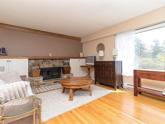 4th image of 3931 Circle Dr
