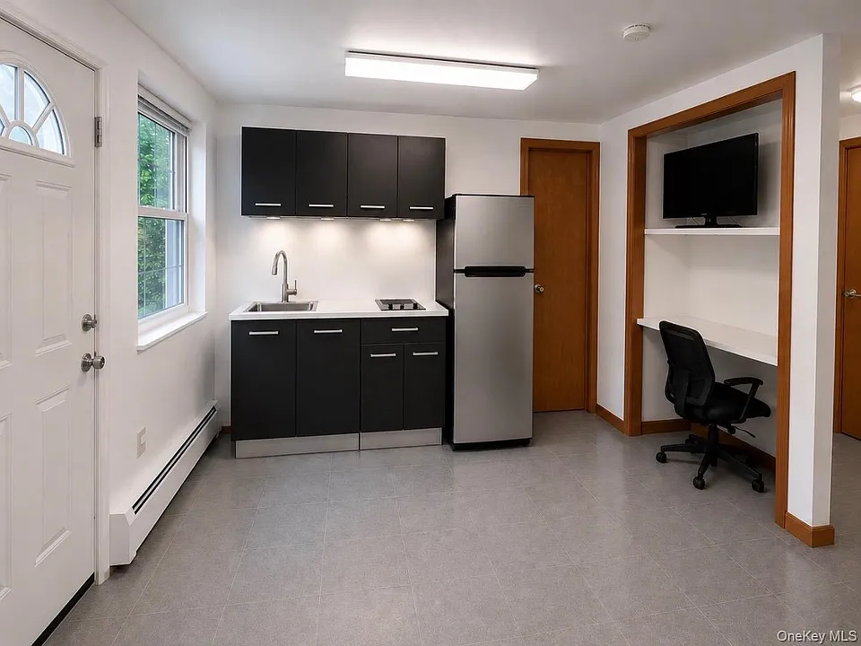176 Spackenkill Rd #1B