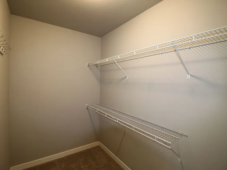 1733 SW Cooper Way — Photo 10