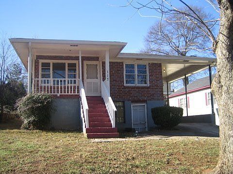 Brick Ranch w/ full basement stubbed for bath & hardwoods throughout main lvl.