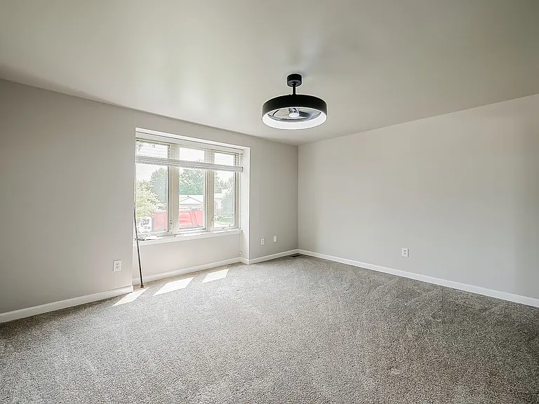 19513 Pollyanna Dr — Photo 41