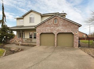 3616 NE 215th Ct, Fairview, OR 97024