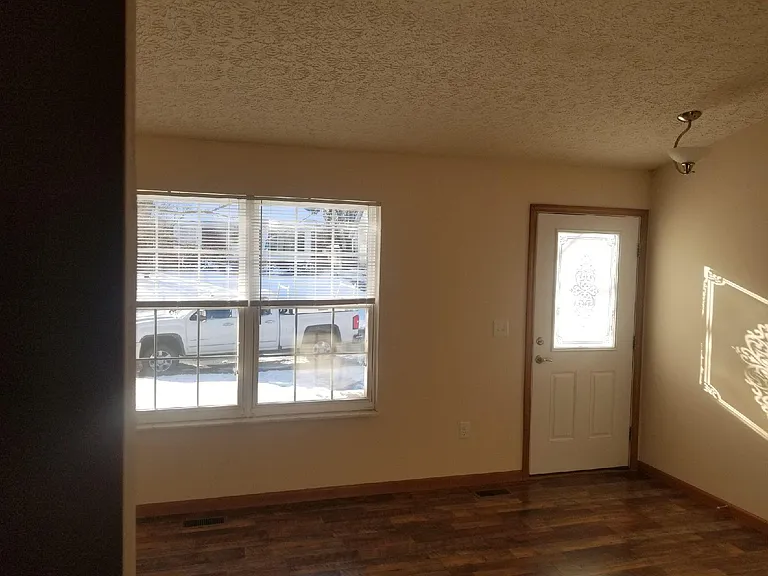 154 Helen Pl — Photo 4