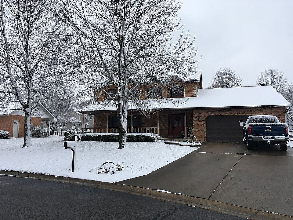 2nd image of 203 Wheat Ridge Ln