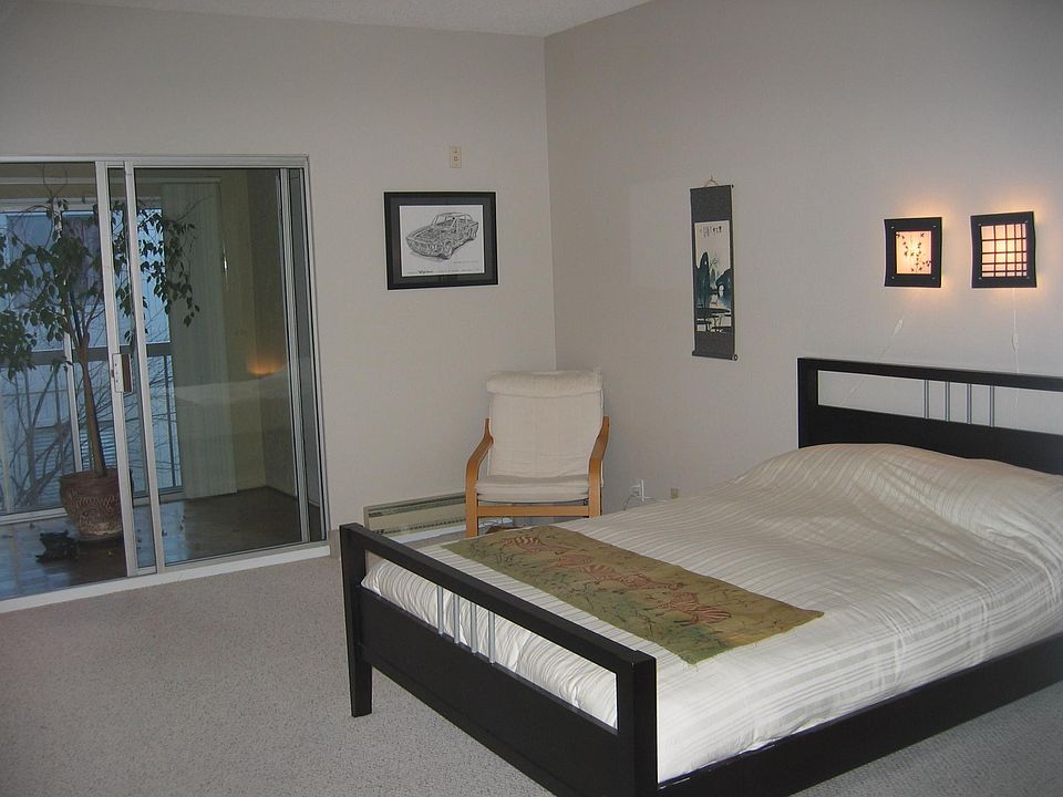 1st image of 50 N San Mateo Dr APT 209