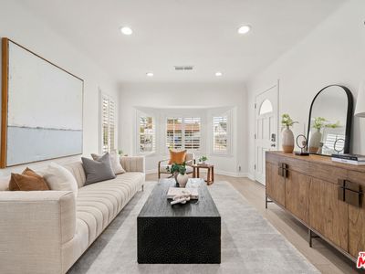 6343 W 82nd St, Los Angeles, CA, 90045