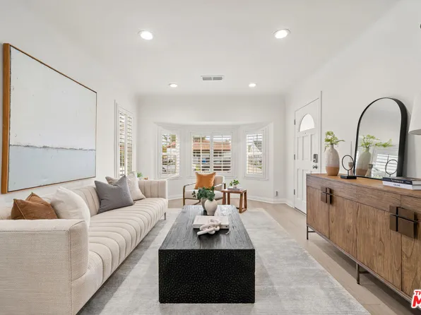 6343 W 82nd St, Los Angeles, CA 90045