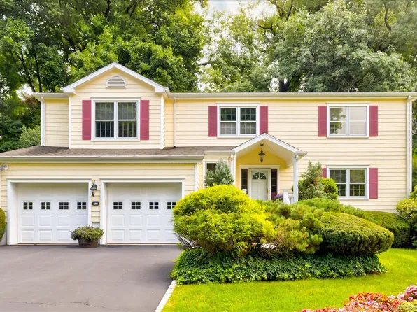 186 Overbrook Drive, Stamford, CT 06906