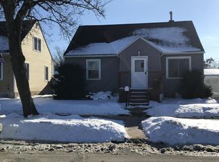 2006 Redfield St, La Crosse, WI 54601