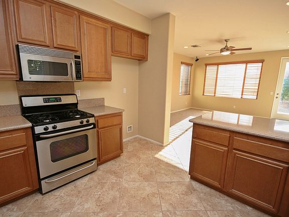 3rd image of 37285 Tucana Pl