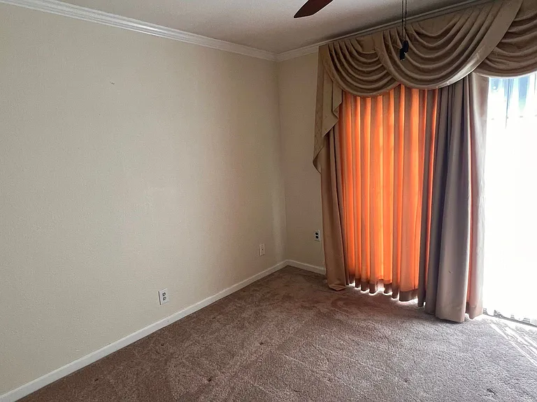 2488 Shilshone Cir — Photo 17