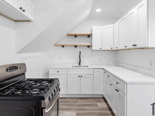 4200 Stanwood Ave #2