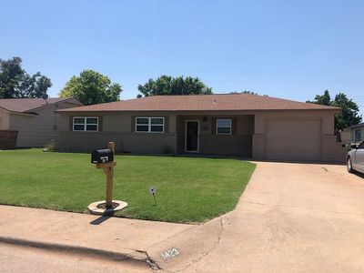 1423 24th St, Woodward, OK, 73801