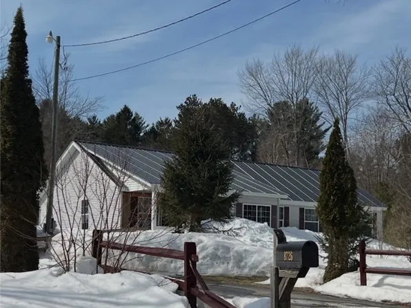 8726 Foxwood Ln, Boonville, NY 13309
