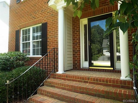2nd image of 5031 Lippingham Dr
