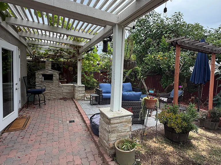 9165 Meadowrun Pl — Photo 35
