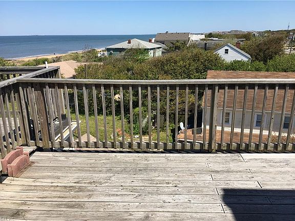 4th image of 1948 E Ocean View Ave #20G