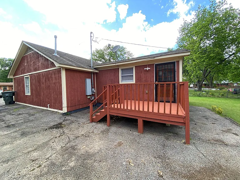4628 Jonquil Ln — Photo 8