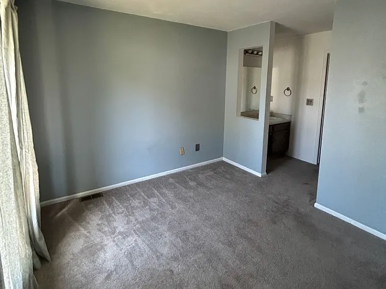 1716 W 102nd Ave — Photo 5