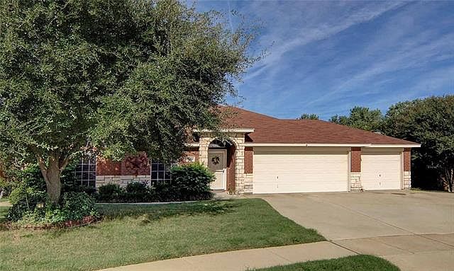 1st image of 1404 Heidi Ct