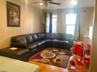 7 Carrington Pl, Clifton, NJ 07013