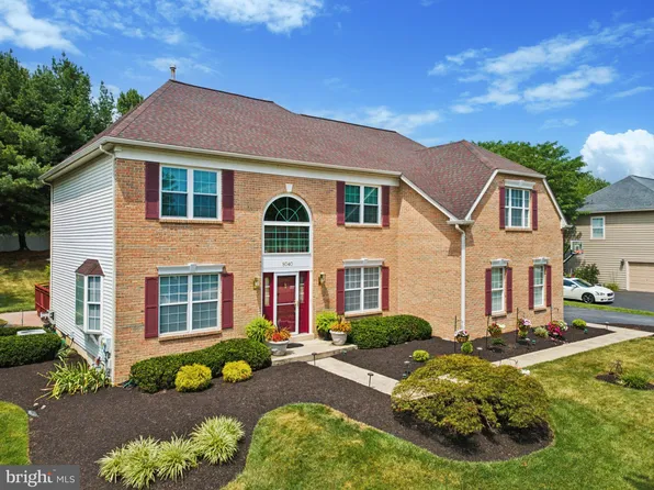 8040 Fairview Ln, Norristown, PA 19403