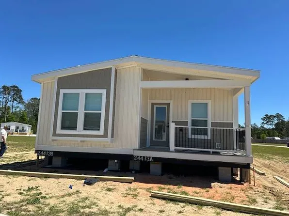 37 Sheepshead Ln #48, Freeport, FL 32439