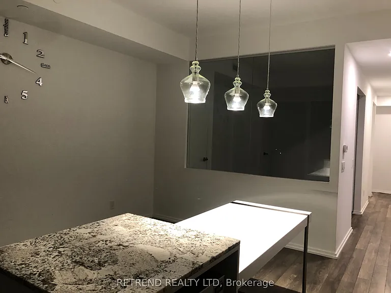 197 Yonge St #4704 — Photo 10