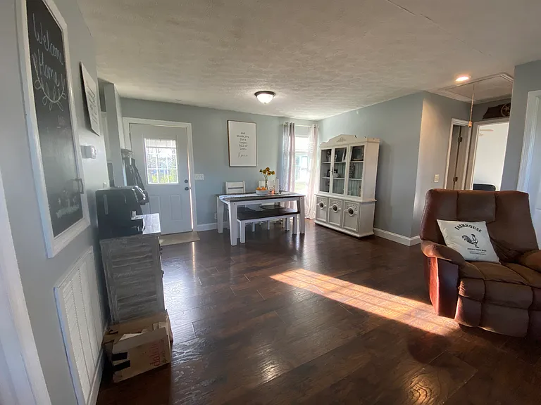 4421 Thomasville Rd — Photo 3